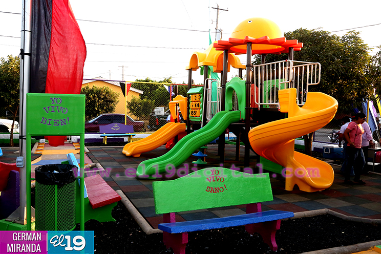 Familias inauguran parque en Praderas del Doral
